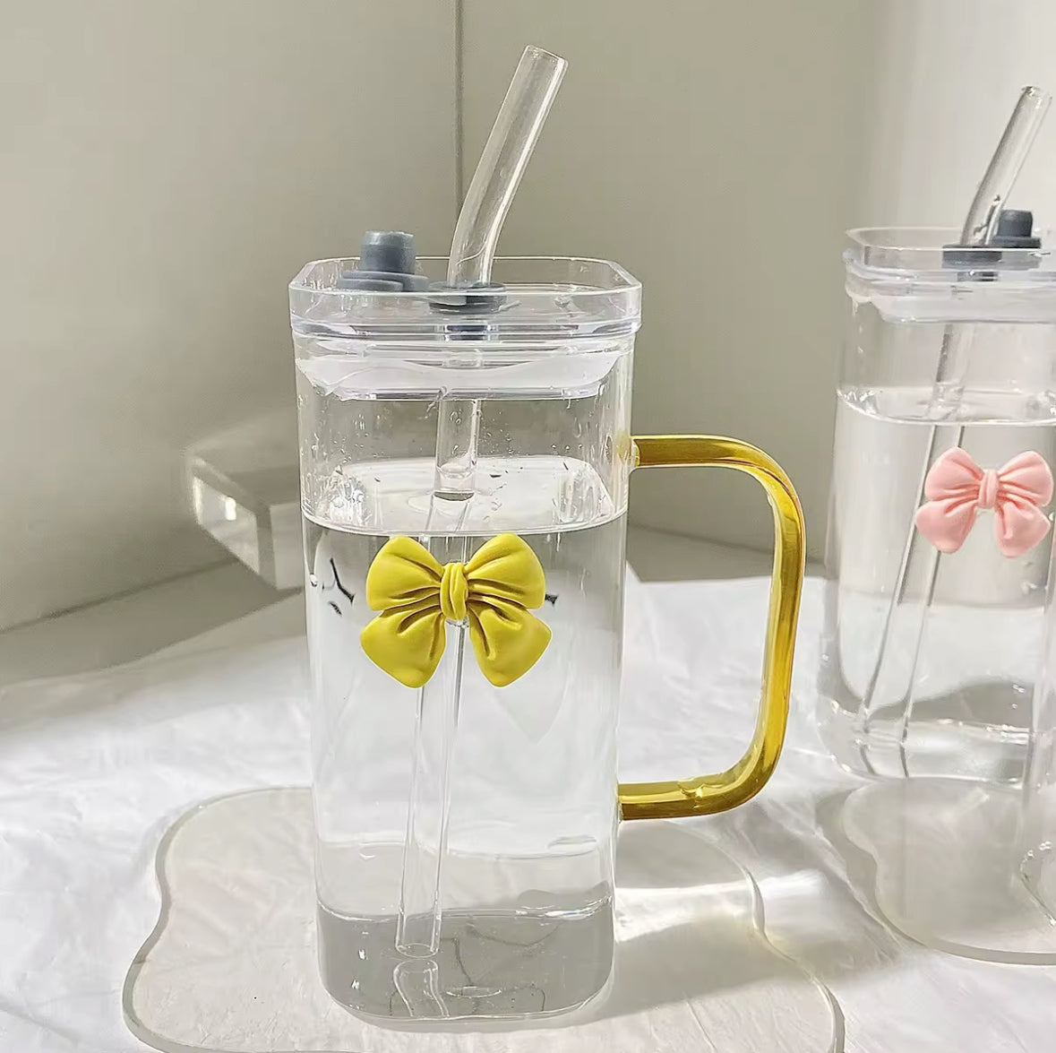 BowKnot Glass Tumbler With Lid And Straw